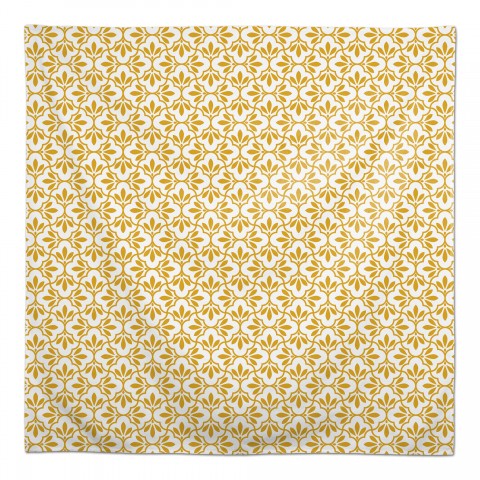 Quatrefoil Pattern Tablecloth