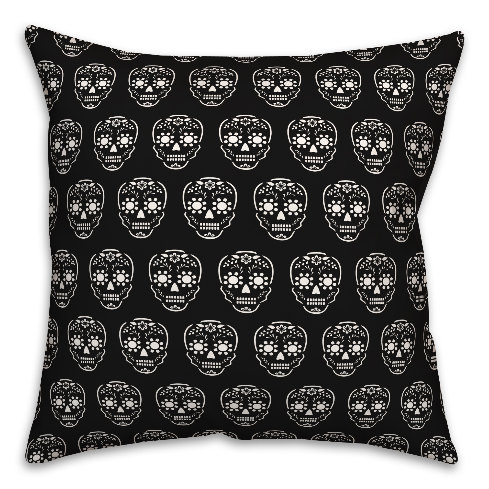 Black and White Skull Pattern 18x18 Spun Poly Pillow