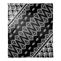 Tribal Angle Printed 50x60 Throw Blanket 